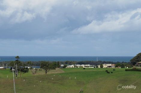 Property photo of 26 Nautilus Way Lakes Entrance VIC 3909