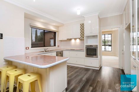 Property photo of 3 Excelsa Way Hillside VIC 3037