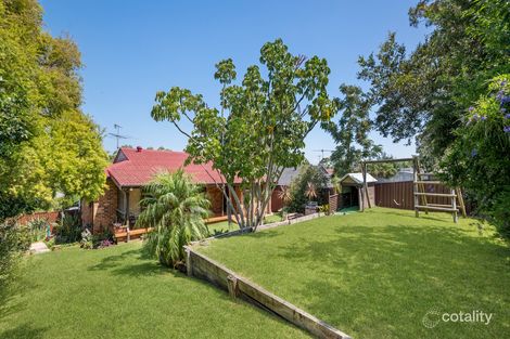 Property photo of 17 Fluorite Place Eagle Vale NSW 2558