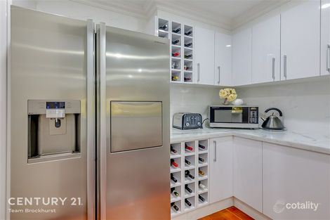 Property photo of 38 Forest Crescent Thornlie WA 6108