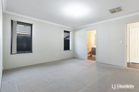 Property photo of 13 Dockerty Mews Maddington WA 6109