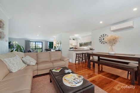 Property photo of 20 Green Point Drive Belmont NSW 2280