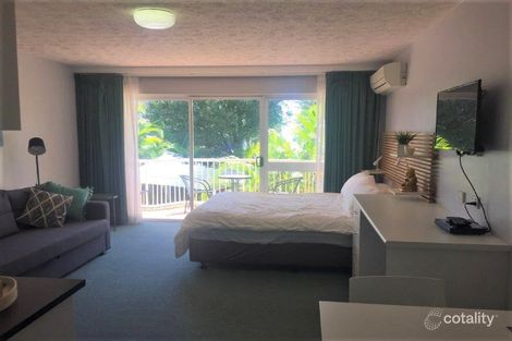 Property photo of 215/2007 Gold Coast Highway Miami QLD 4220