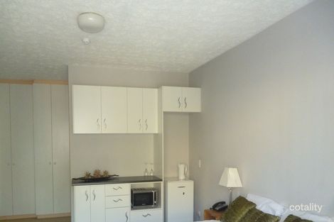 Property photo of 215/2007 Gold Coast Highway Miami QLD 4220