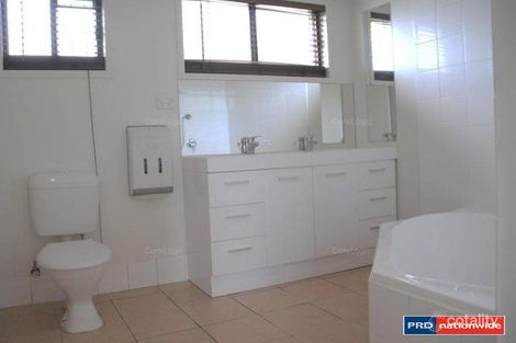 Property photo of 37 Cumberland Drive Varsity Lakes QLD 4227
