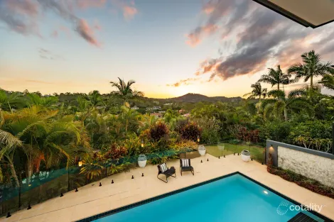 33 Nolan Rise, Brookfield, QLD 4069