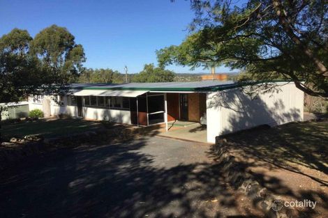 2 Slade Ave, Warwick, QLD 4370