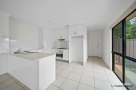 Property photo of 8 Charlton Street Emerald QLD 4720