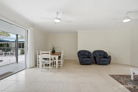 Property photo of 55 Westminster Boulevard Elanora QLD 4221