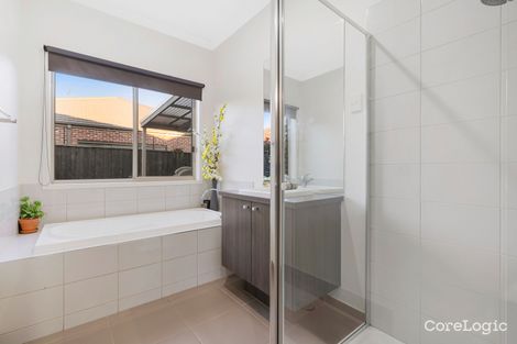 Property photo of 70 Fulham Way Wollert VIC 3750