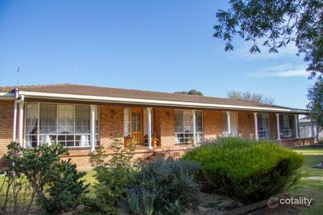 Property photo of 65 School Street Hanwood NSW 2680