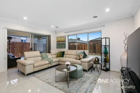 Property photo of 115 Bondi Parade Point Cook VIC 3030