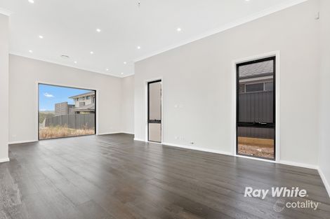 Property photo of 11 Commonwealth Street North Kellyville NSW 2155