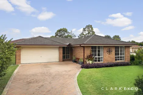 1 Coburn Cct, Metford, NSW 2323