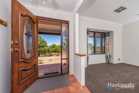 Property photo of 152 Meadowbrook Ramble Bullsbrook WA 6084