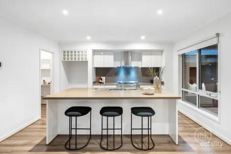 Property photo of 89 Painted Hills Road Doreen VIC 3754