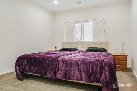 Property photo of 32 Falstone Circuit Mickleham VIC 3064