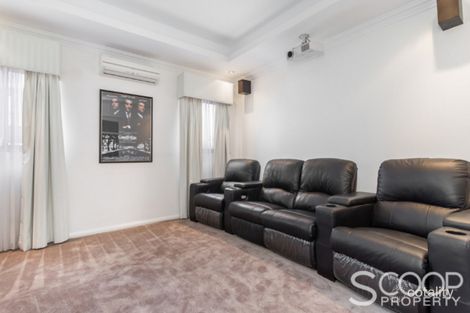 Property photo of 3 Yalgorup Lane Lake Coogee WA 6166