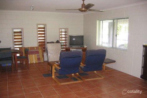 Property photo of 20 Kavieng Street Trinity Beach QLD 4879