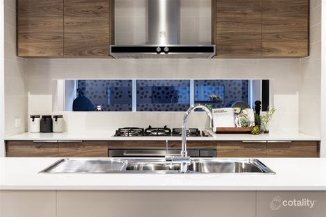 37 Landsdale Rd, Darch, WA 6065