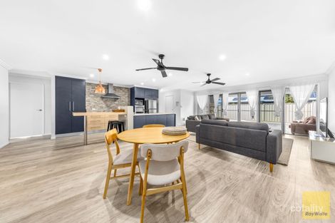 Property photo of 2/10 Milliken Street Emerald QLD 4720