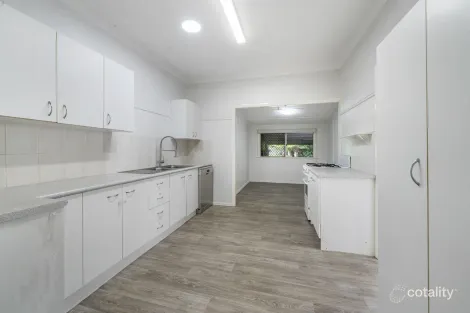 Property photo of 12 Rose Street Wilsonton QLD 4350