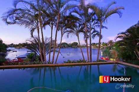 39 Montevideo Dr, Clear Island Waters, QLD 4226