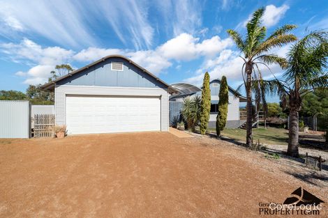 Property photo of 18 Glassford Vista Glenfield WA 6532