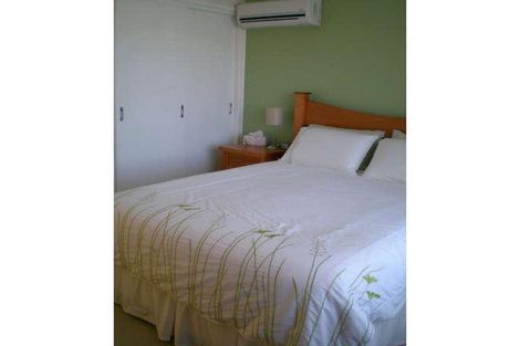 Property photo of 10B Crommelin Crescent St Helens Park NSW 2560