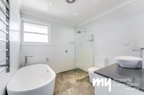 Property photo of 19 Elizabeth Macarthur Avenue Camden South NSW 2570