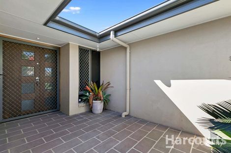 Property photo of 9 Beagle Avenue Nikenbah QLD 4655
