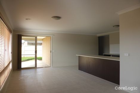 Property photo of 55 Waves Drive Point Cook VIC 3030