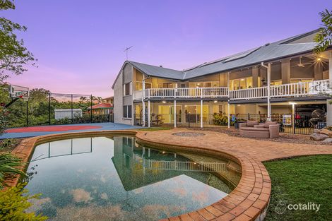 23 Ngeringa Cres, Chapel Hill, QLD 4069