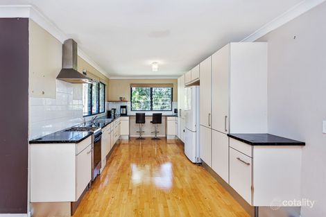 Property photo of 4 Lytham Court Highland Park QLD 4211