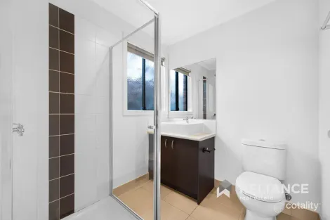 Property photo of 19 Vesper Avenue Tarneit VIC 3029