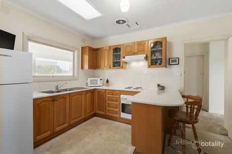 Property photo of 31 Cash Grove Mount Waverley VIC 3149