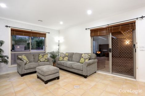 Property photo of 13 Saunders Court Roxburgh Park VIC 3064