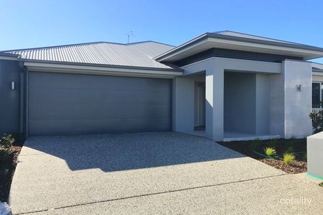 Property photo of 8 Whitsunday Street Newport QLD 4020