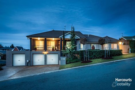 Property photo of 1 Binowee Place Karabar NSW 2620