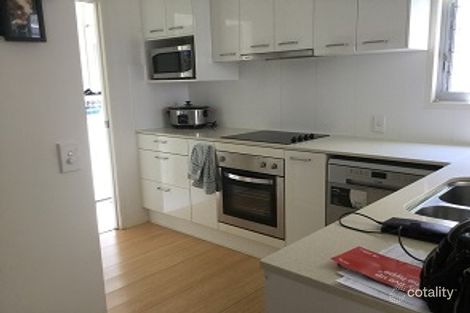 Property photo of 9/541 Esplanade Urangan QLD 4655