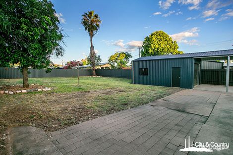 Property photo of 28 Deighton Street Mornington QLD 4825