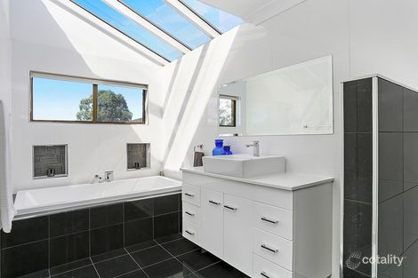 Property photo of 135 Hall Drive Menai NSW 2234