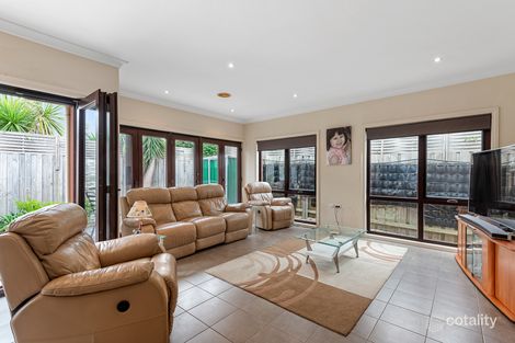 Property photo of 2/47 Rae Avenue Edithvale VIC 3196