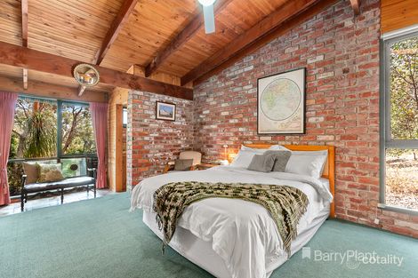 Property photo of 58-60 Dering Street Diamond Creek VIC 3089
