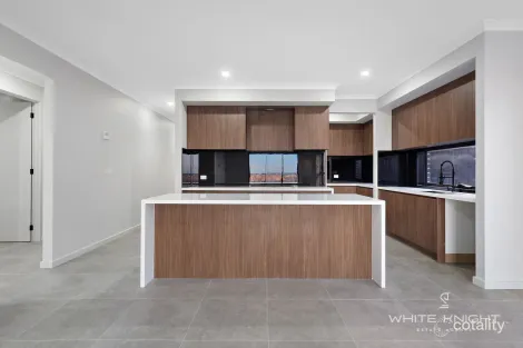 Property photo of 13 Archduke Drive Deanside VIC 3336