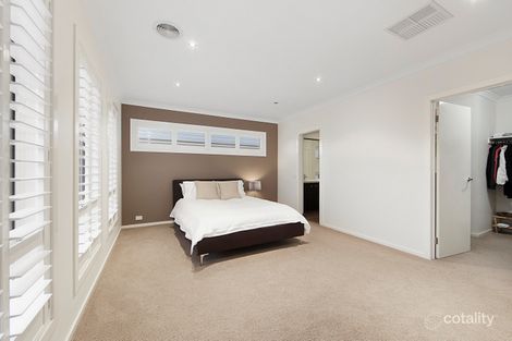Property photo of 52 Montpelier Drive Berwick VIC 3806