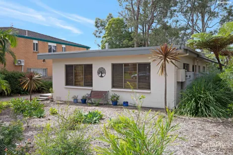 Property photo of 78 Pacific Road Surf Beach NSW 2536