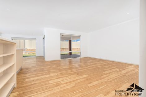 Property photo of 20 Neptune Corner Glenfield WA 6532