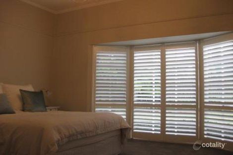 Property photo of 10 Villeroy Street Hampton VIC 3188