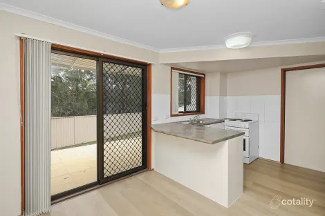 Property photo of 2/31 Corunna Crescent Ashmore QLD 4214